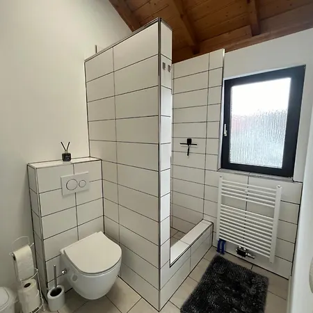 Stilvolle Mit Terasse Und Garten * Höhr-Grenzhausen