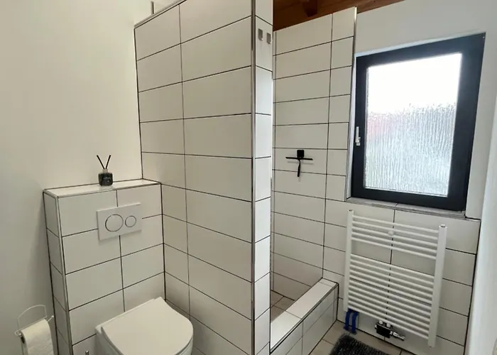 Stilvolle Mit Terasse Und Garten * Höhr-Grenzhausen