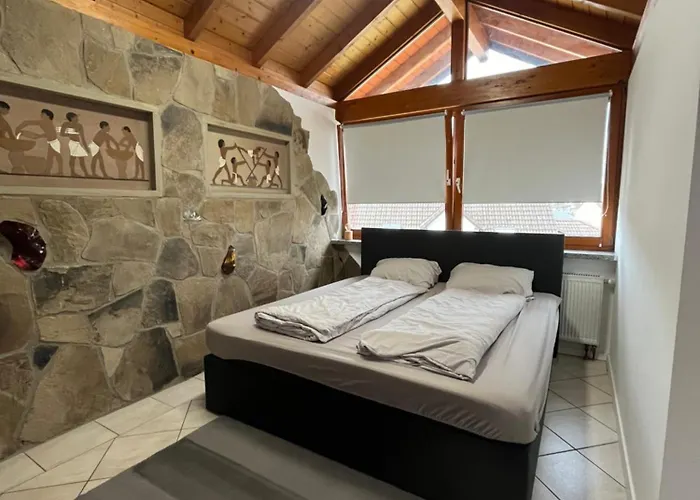 Stilvolle Mit Terasse Und Garten Apartamento